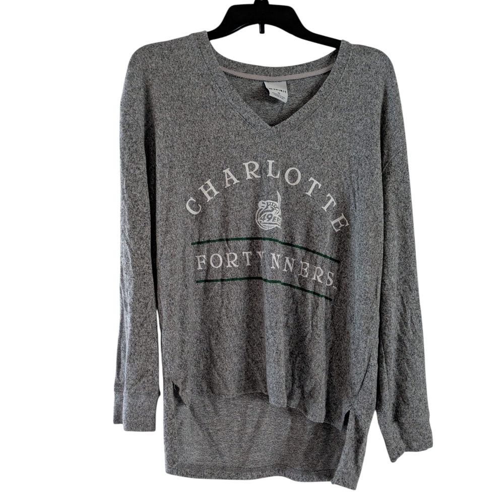 NWOT Charlotte 49ers V-Neck Sweater Size XS